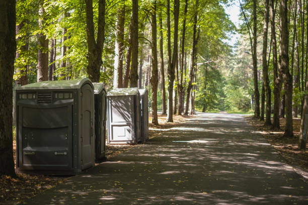 Best Construction site porta potty rental  in Greilickville, MI